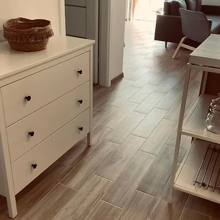 Vintage Apartment