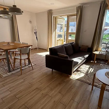 Vintage Apartment